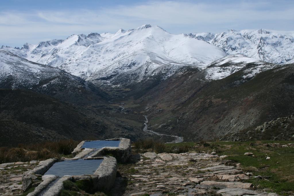 La Pasailla De Gredos Navacepeda de Tormes Exterior photo